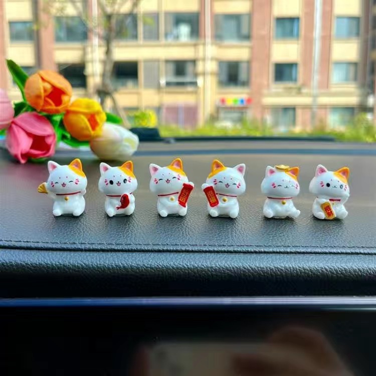 Ornamenti per gatti fortunati  - Interior Design Japan recensione e prezzo